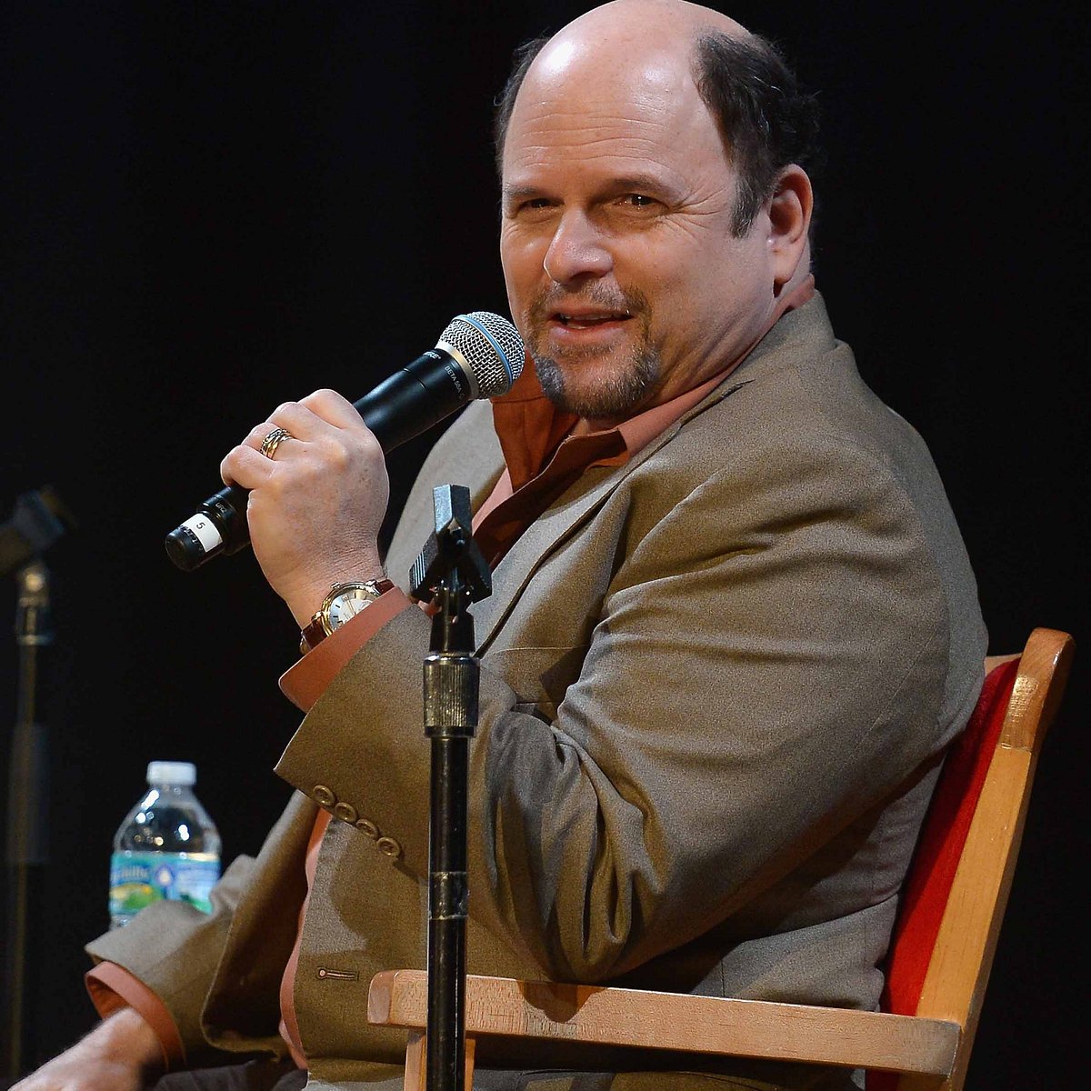 10 Stars, die als Gast in „Two And A Half Men waren: Jason Alexander