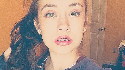 Eye-Brow-Slits: Die Augenbrauen werden wieder rasiert - Foto: Instagram/Skyler Baker