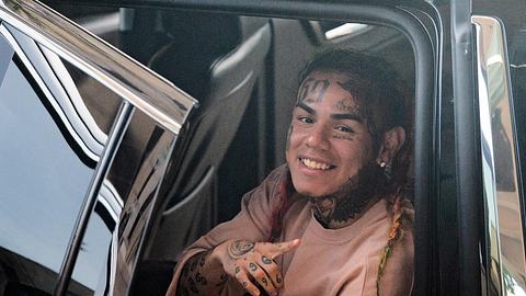 Tekashi 6ix9ine in Deutschland: Alarm bei Rap-Kollegen! - Foto: Bob Levey/Getty Images