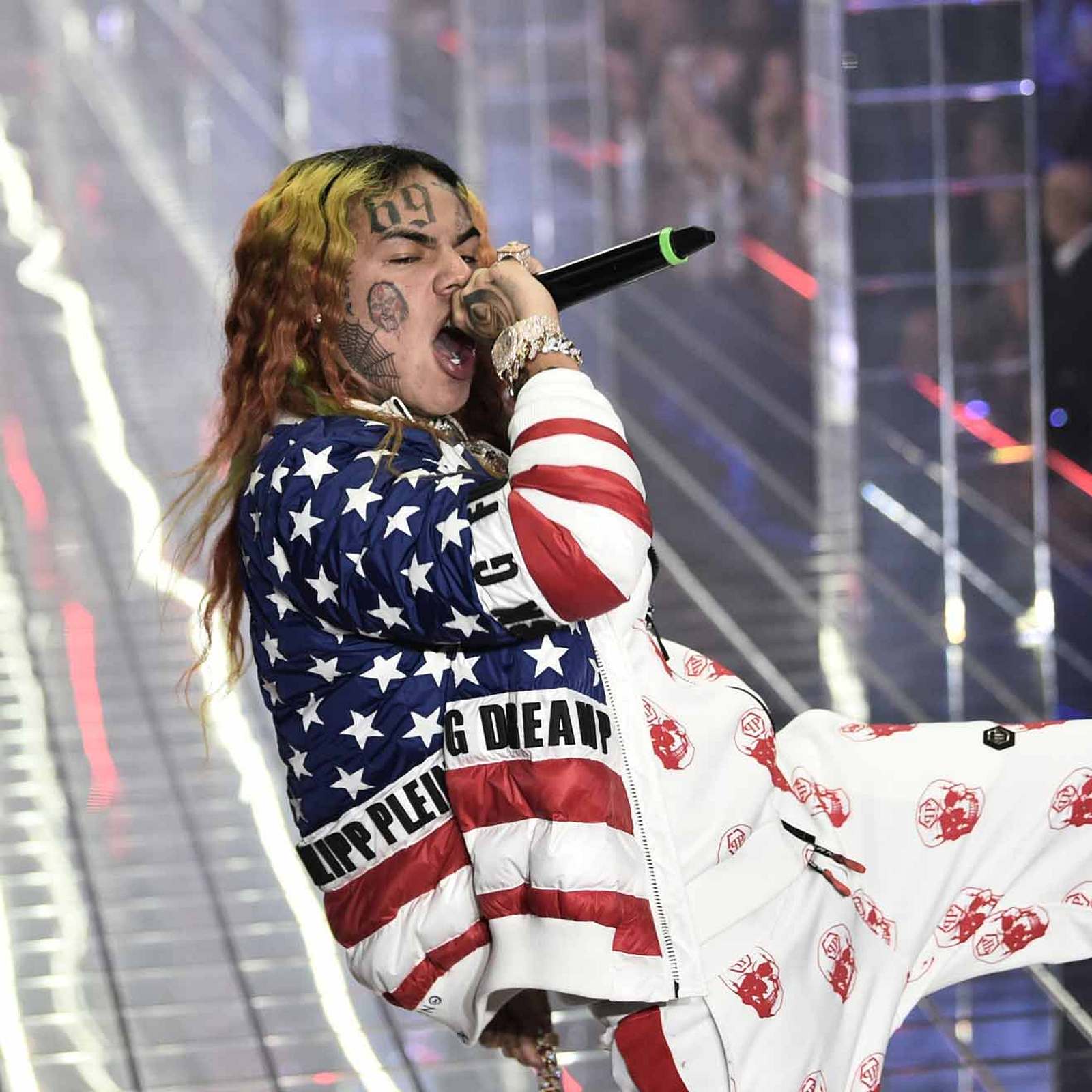 6ix9ine wegen SexVideo mit Minderjährigen verklagt BRAVO