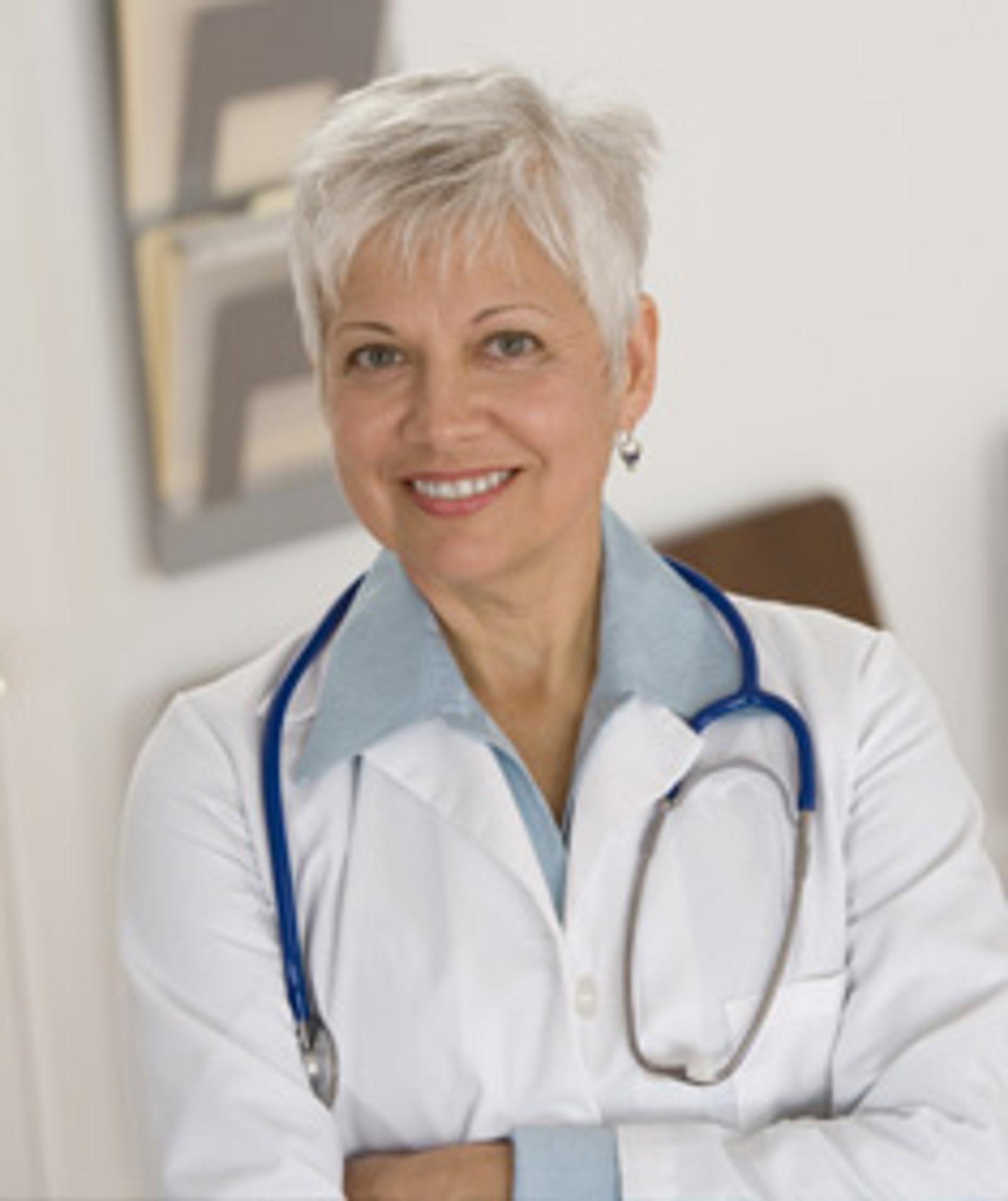 Ab Wann Alle 2 Wochen Zum Frauenarzt Wann Du zum Frauenarzt musst! | BRAVO