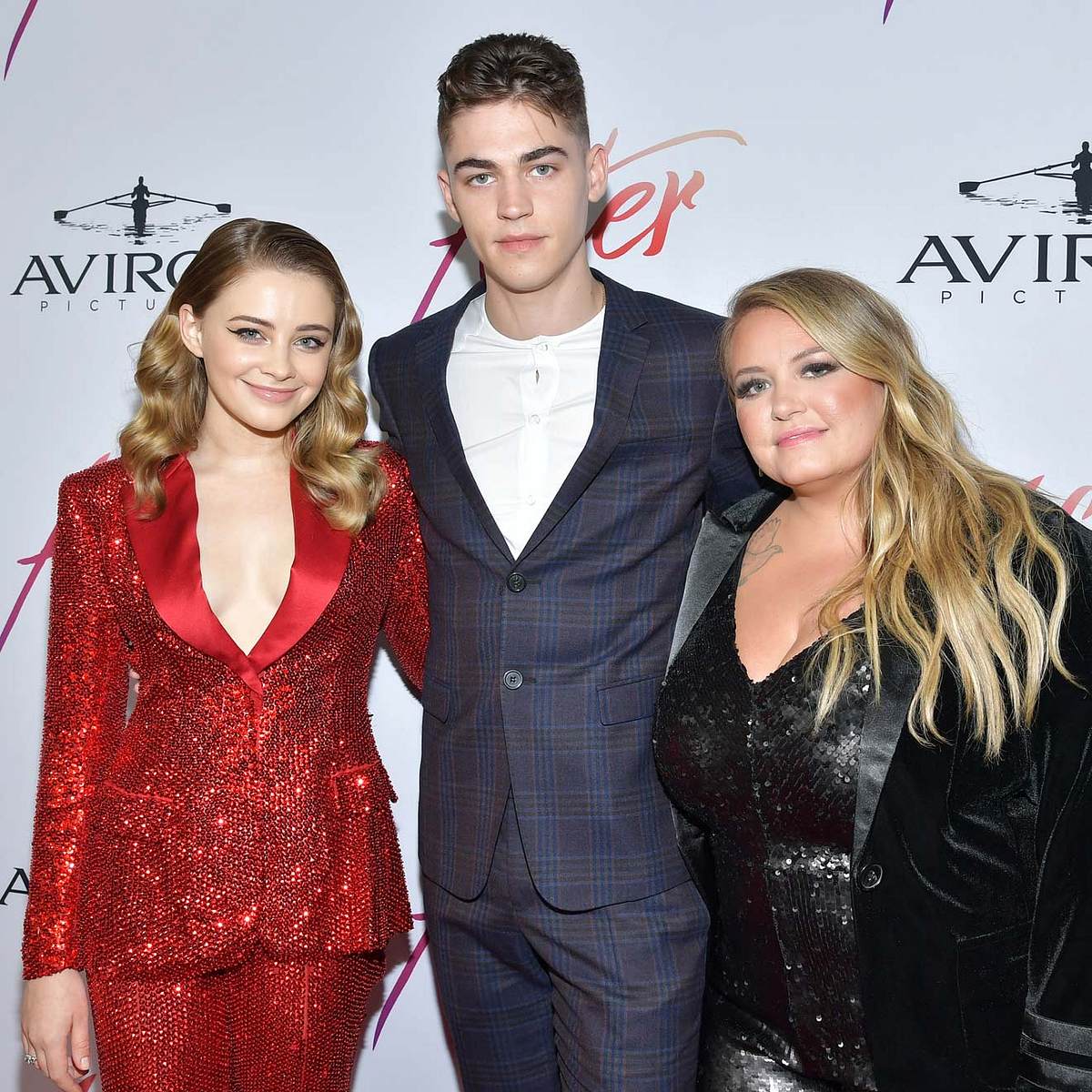 Josephine Langford (23) und Hero Fiennes Tiffin (22) haben sich mit After-Autorin Anna Todd super verstanden.