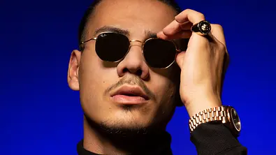 Apache 207: So kannst du sein Album schon vor Veröffentlichung hören - Foto: PR Foto