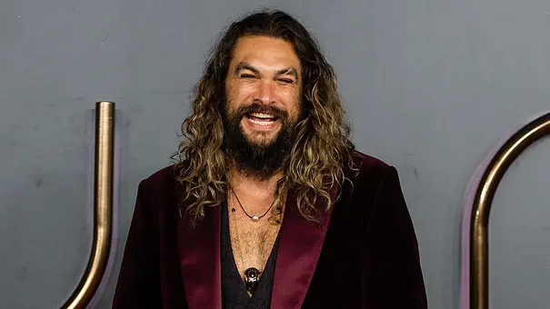 „Aquaman“-Star Jason Momoa rasiert Haare ab – aus krassem Grund! ? - Foto: Samir Hussein / Getty Images