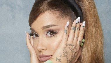 Ariana Grande Flitterwochen: So bodenständig knutscht sie in Holland - Foto: Universal Music / Dave Meyers