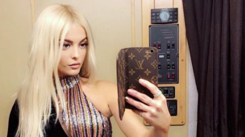 Bebe Rexha Selfie vor dem Spiegel - Foto: Instagram/beberexha