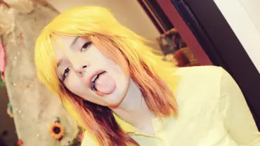 Bella Thorne zeigt sich auf Bildern gerne verrückt - Foto: Instagram / Bella Thorne