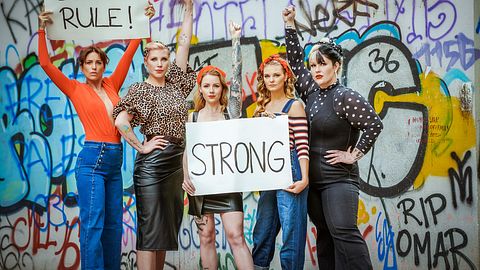 Berlin – Tag und Nacht-Stars: Starke Statements für mehr Selbstliebe - Foto: RTL II