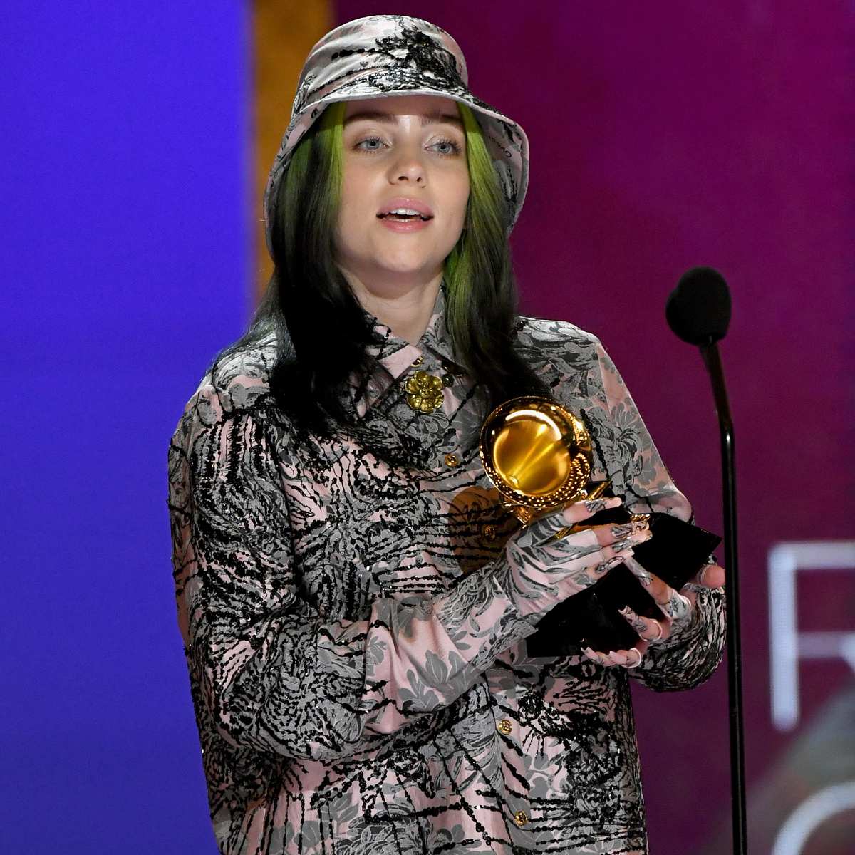 Billie Eilish knackt Insta-Rekord: Sie ist kaum wiederzuerkennen!