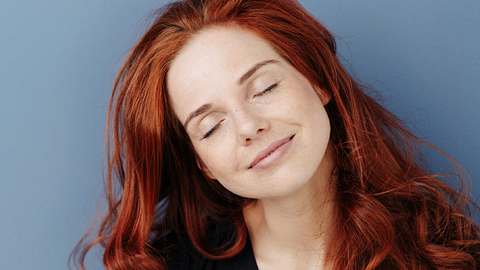 Nur ein bis zwei Prozent der Menschen weltweit haben naturrote Haare. - Foto: istockphoto