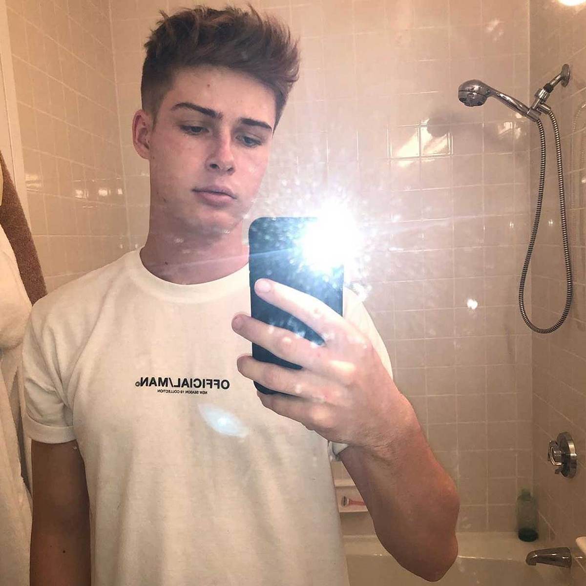 Blake Gray: 10 Fakten über den TikTok-Star