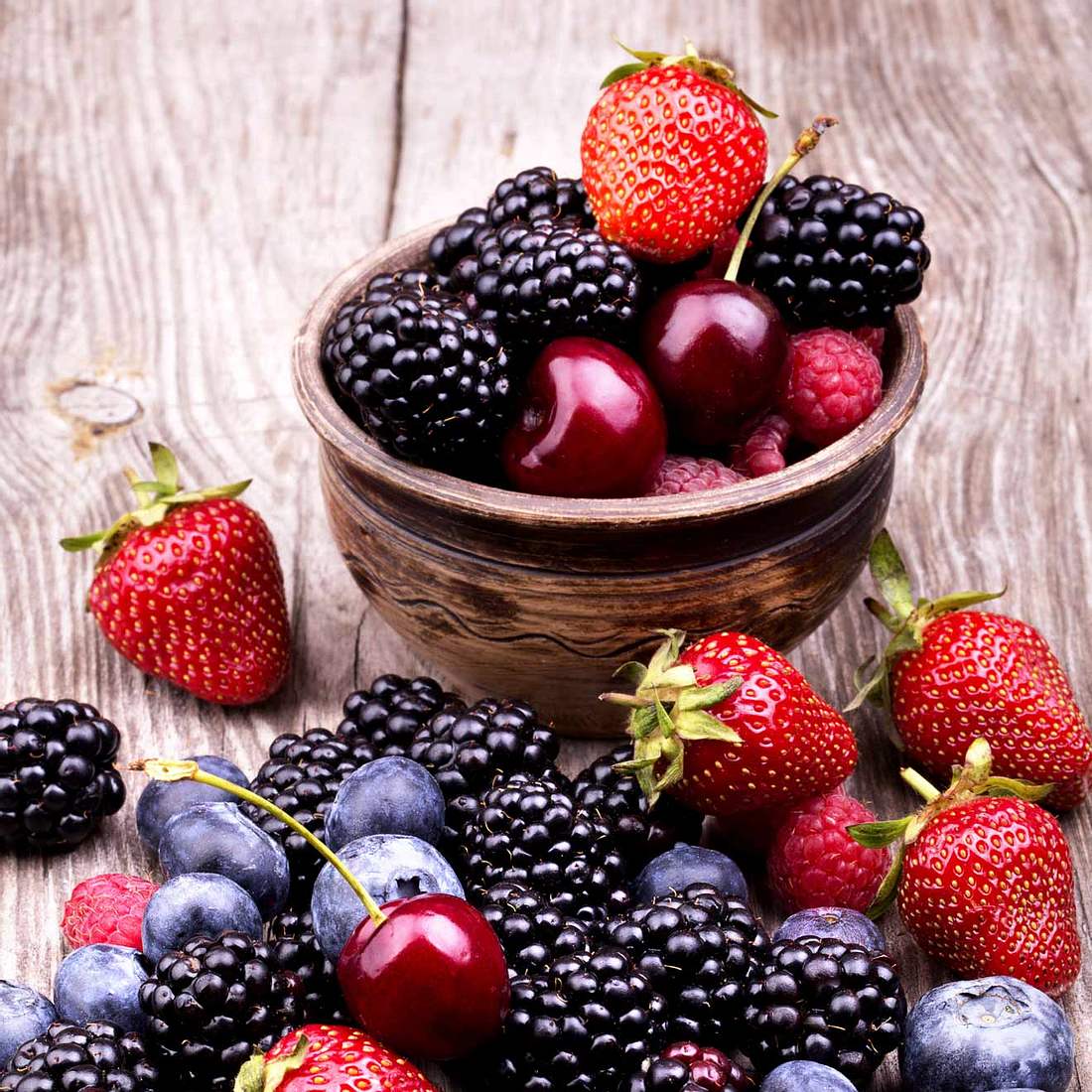 Brain Boost Diese Lebensmittel halten dein Köpfchen fit Beeren