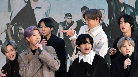 Die Jungs von BTS sind die erfolgreichste K-Pop-Band der Welt und haben mit ihrer ARMY Millionen Fans - Foto: Getty