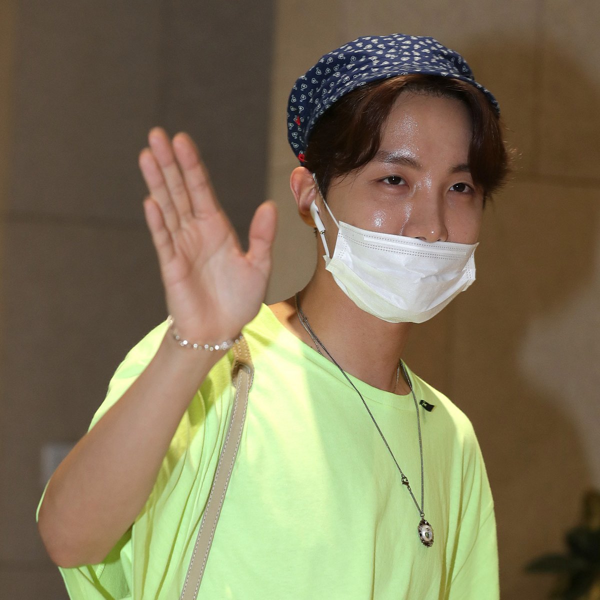 BTS: J-Hope hat einen neuen Look