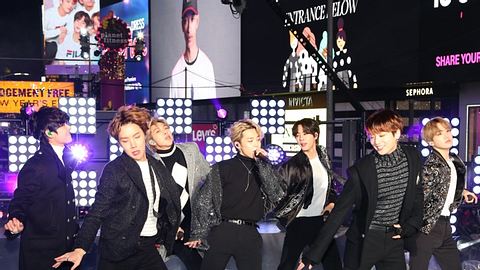 Die Boys von BTS - Foto: Manny Carabel / getty images