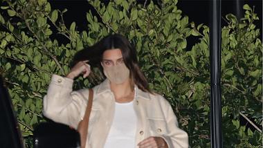 Kendall Jenner unterwegs mit Caitlyn Jenner in Los Angeles - Foto: Mega Agency