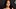 Camila Mendes strahlt bei den Peoples Choice Awards 2018 in KAlifornien über beide Ohren. - Foto: Getty Images