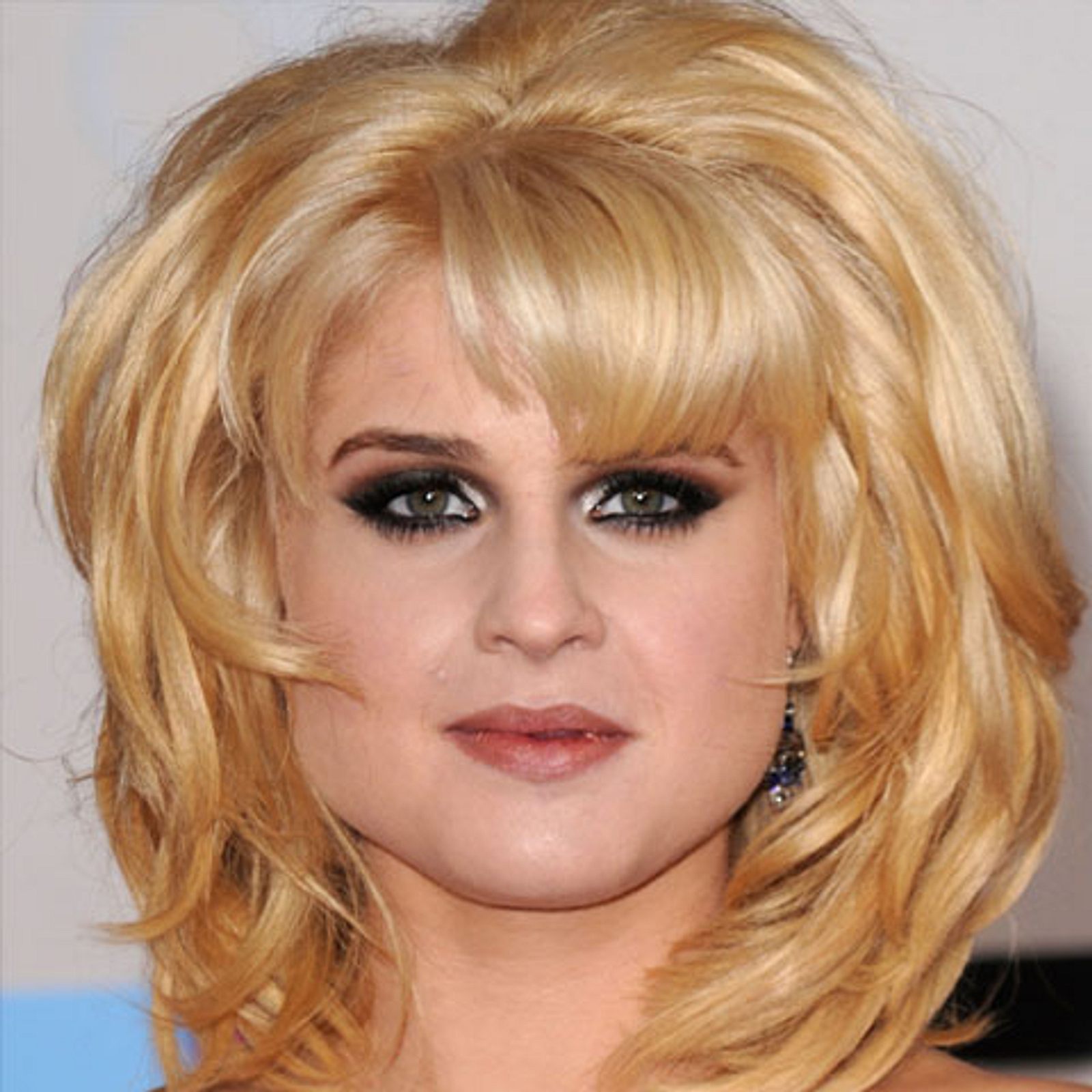Welche Haarfarbe steht wem am besten? | Blond oder Brünett? Welche