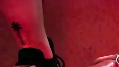 Dagi Bee und Eugen haben sich tätowieren lassen! - Foto: Screenshot/YouTube/DagiBee