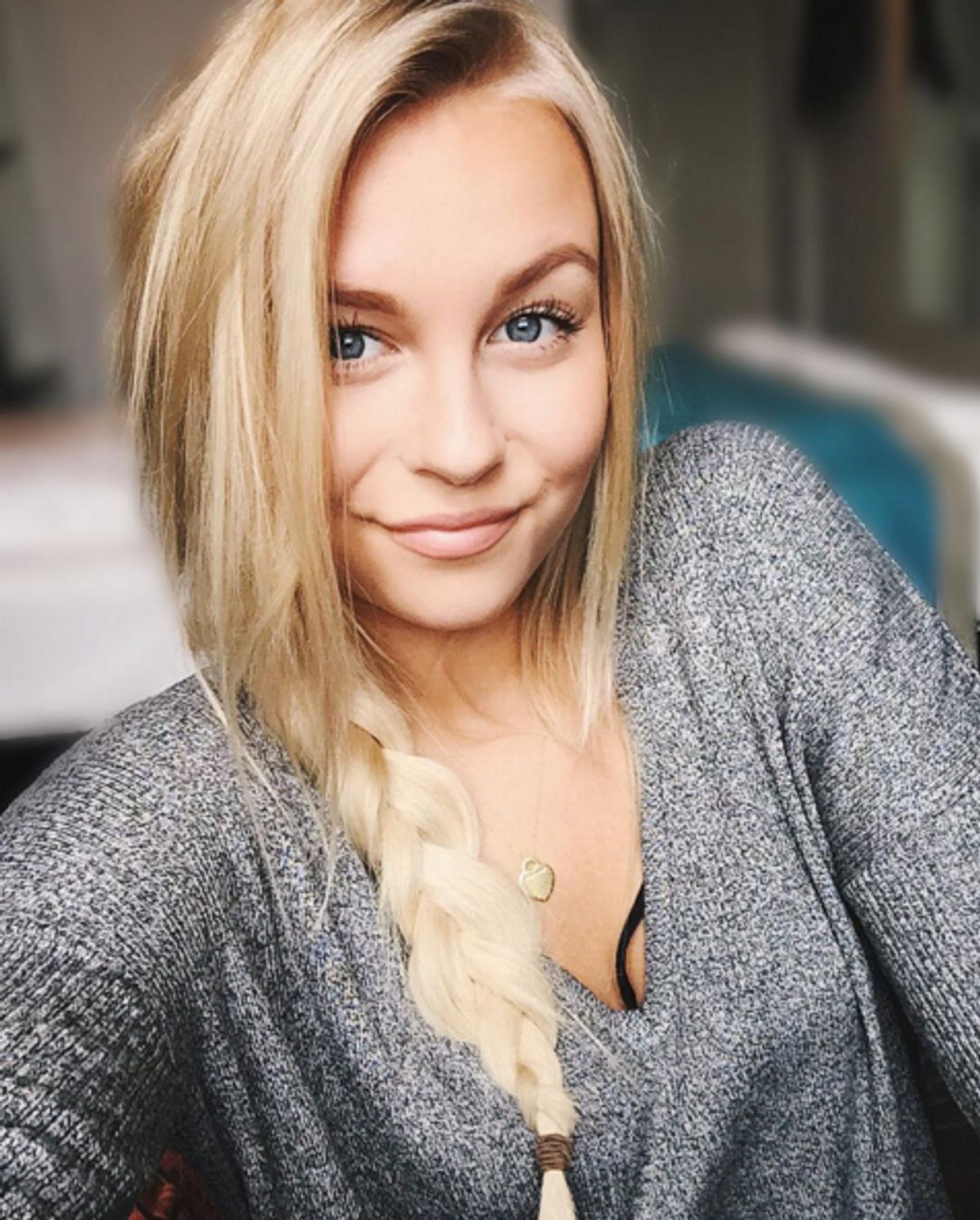 Dagi Bee bekommt süße Liebeserklärung von Eugen Kazakov