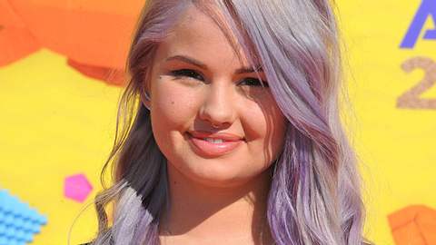 Debby Ryan lila - Foto: Actionpress