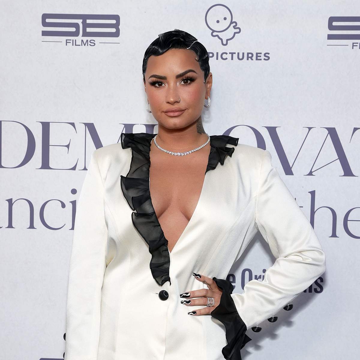 Demi Lovato: „Ich glaube, ich bin gerade zu gay!“