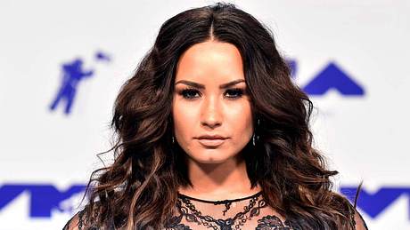 Demi Lovatos Zustand ist weiterhin kritisch - Foto: Getty Images
