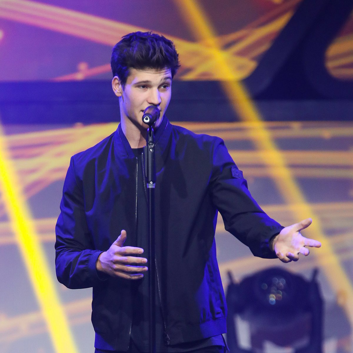 Die ersten Jobs der Stars Wincent Weiss