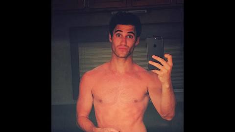 Die Insta-Nacktbilder der Stars Darren Criss