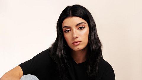 Dixie D’Amelio: So krass wird ihr neuer Song! - Foto: Warner Music