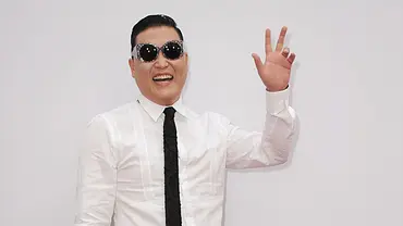 Noch hat Psy gut lachen! Mehr Musiker aus Korea sind aber auf dem Vormarsch! - Foto: Getty Images Noch hat Psy gut lachen! Mehr Musiker aus Korea sind aber auf dem Vormarsch! - Foto: Getty Images