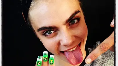 ebf6a0209bc8d6a7b1574616a16ec515 - Foto: Cara Delevingne / Instagram