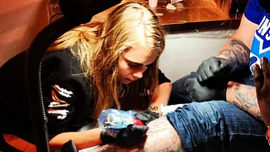 ec41f0ce8dcdebcaa0ea3f7f20cacb46 - Foto: Instagram / Cara Delevingne