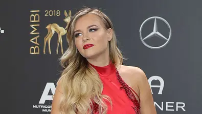 „Eine kräftige Schelle verdient“: Bei dieser YouTuberin rastet Dagi Bee aus - Foto: 2018 Getty Images