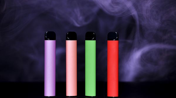 Einweg-Vapes: So schlecht sind sie – auf viele Arten - Foto: iStock/Yaroslav Litun