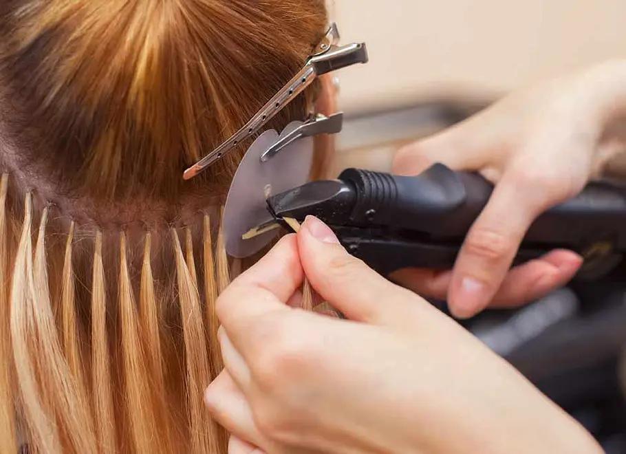 Extensions: Welche Methoden zur Haarverlängerung gibt es? Die Bonding-Technik!