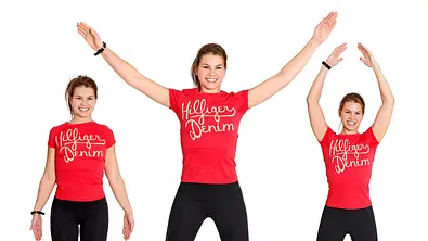 Jumping Jacks treiben den Puls beim Tabata nach oben - Foto: K. Weber / Bauer Media