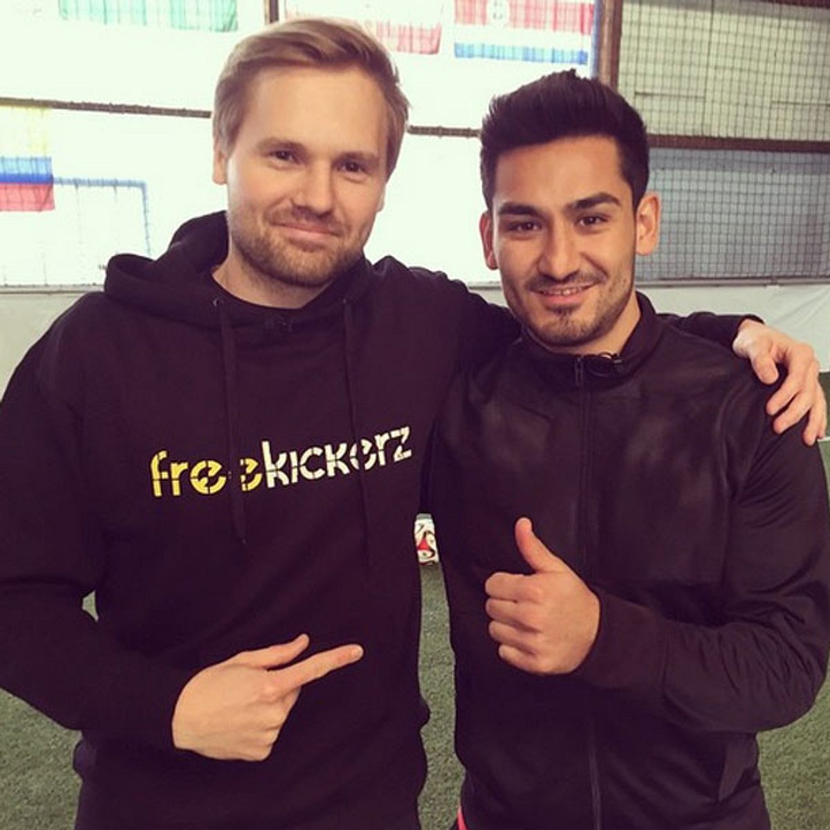 Konstantin Hert (l.) ist der Kopf der Freekickerz. Hier traf er Ilkay Gündogan.