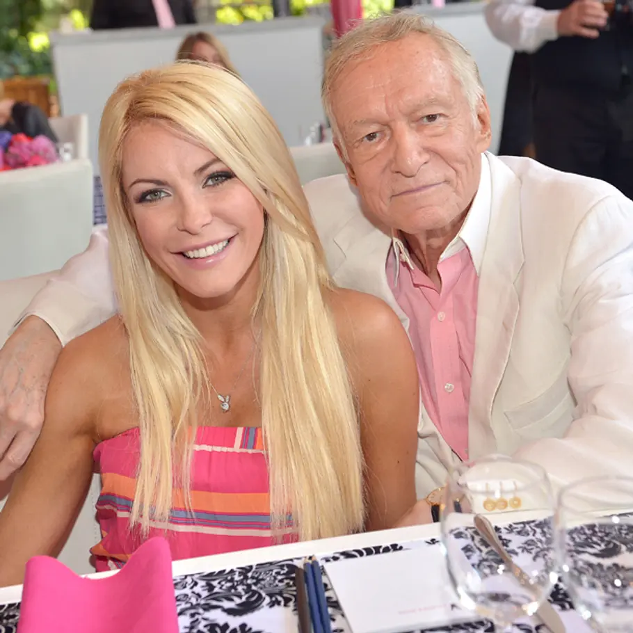 hugh hefner playboy mansion chrystal sarah nowak