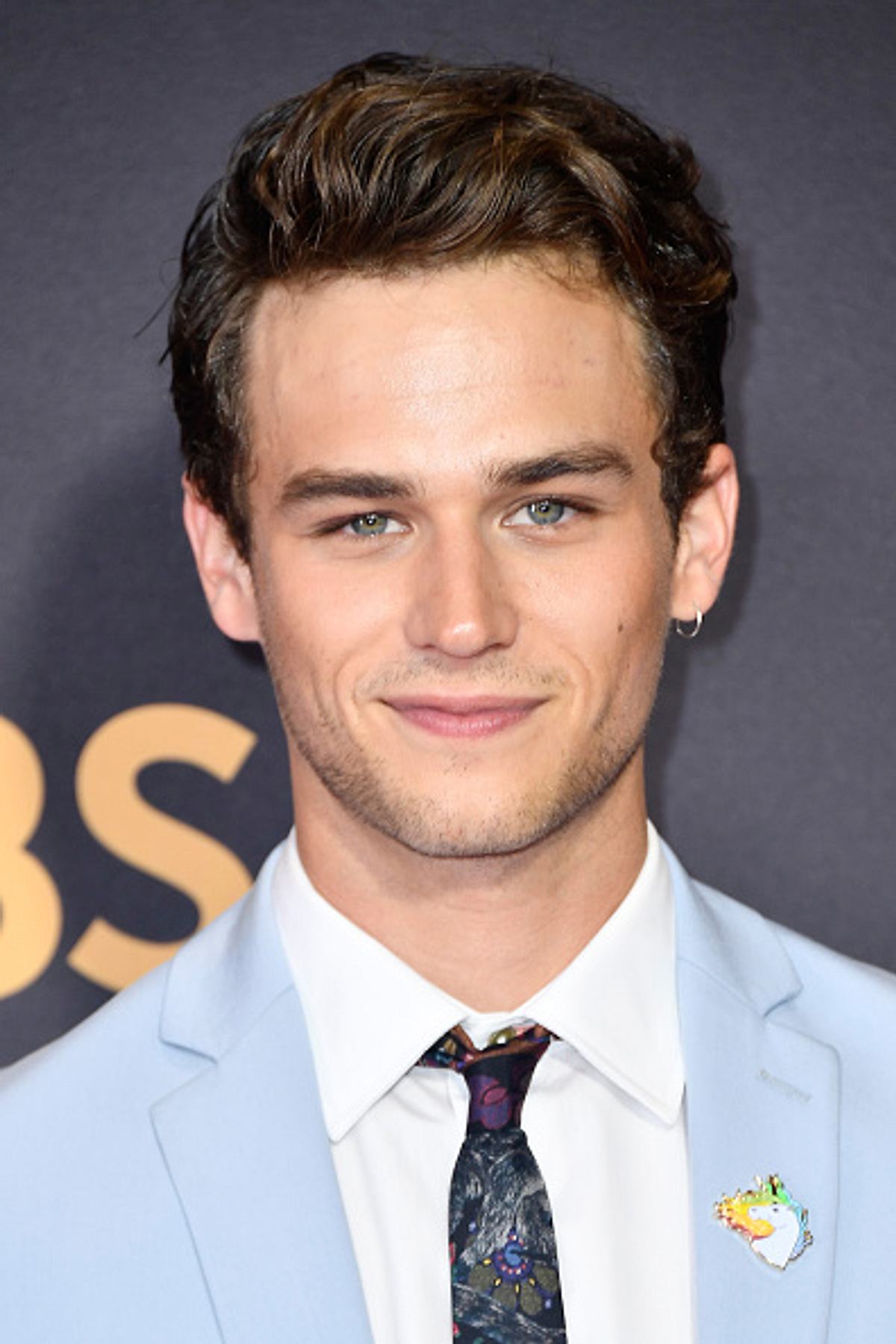 Brandon Flynn outet sich als schwul