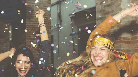 2019 kann kommen und mit diesen funny Vorsätzen auch länger bleiben! - Foto: Shutterstock