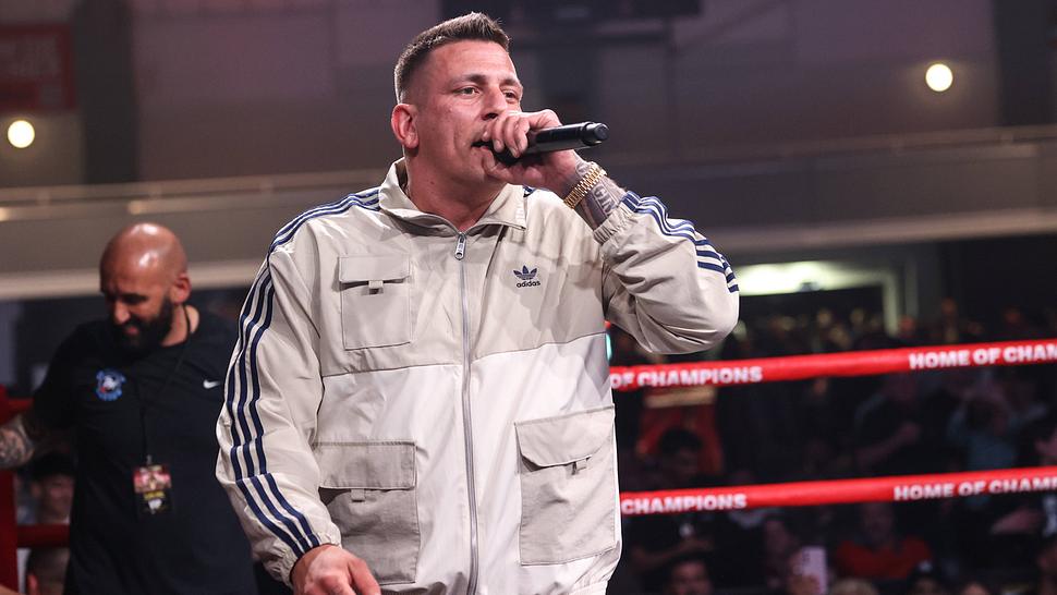 GZUZ : 10 Fakten über den Deutsch-Rapper - Foto: IMAGO / Torsten Helmke