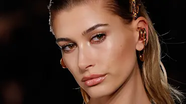 Hailey Bieber hat 16,9 Mio. Abonnenten auf Instagram. - Foto: Getty Images Hailey Bieber hat 16,9 Mio. Abonnenten auf Instagram. - Foto: Getty Images