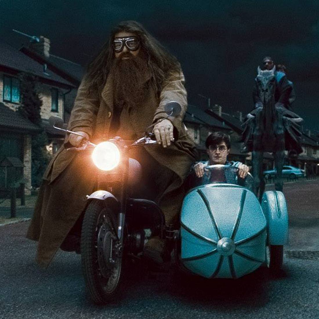 Harry Potter: Darum ist Hagrid nie gestorben!