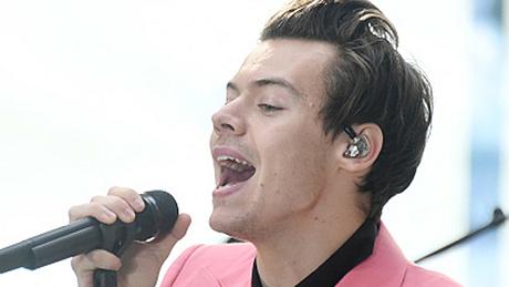 Harry Styles veröffentlicht am Freitag sein erstes Solo-Album! - Foto: Getty Images