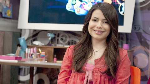 iCarly Reboot: Erste Bilder vom Set! - Foto: Lisa Rose/ Nickelodeon