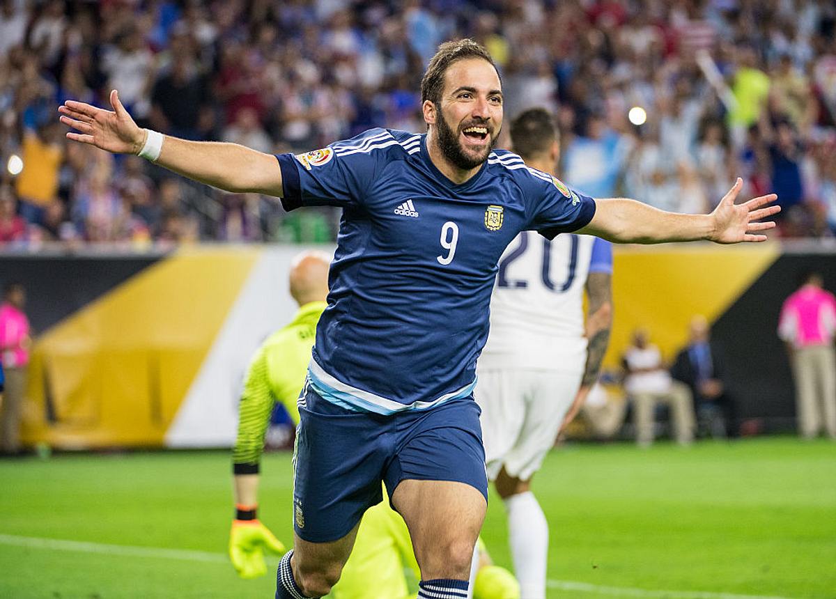 Gonzalo Higuain: Wechsel zu Juventus Turin?