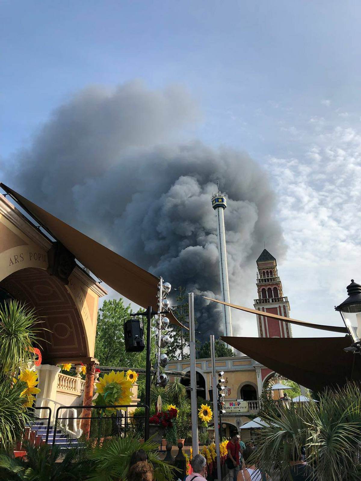 Live-Reportage: So habe ich den Brand im Europa-Park erlebt