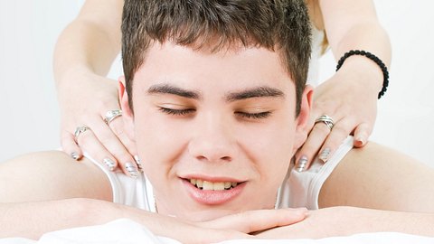Erotische Massage-Tipps für Einsteiger! - Foto: iStock