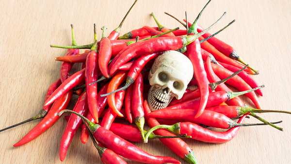 Scharfes Essen: Wie viel Scoville sind gefährlich? - Foto: iStock: RootsBeforeBranches